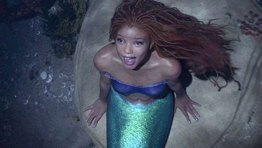 The Little Mermaid Review : बच्चों के मनोरंजन के लिए डिज्नी ने अपनाया नया रास्ता, जलपरी बन हैली बेयली ने दिखाई ये नई राह