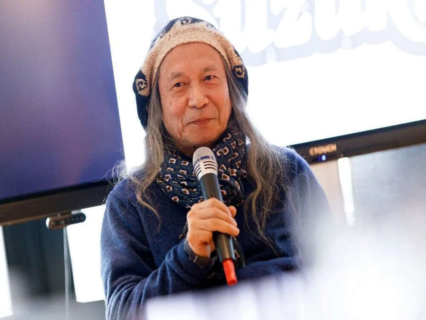 रॉक बैंड कैन के लीड सिंगर Damo Suzuki ने दुनिया को कहा अलविदा, 74 साल की उम्र में गायक ने ली अंतिम सांस 