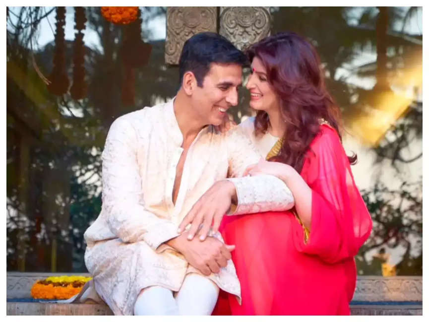 बॉलीवुड के खिलाड़ी Akshay Kumar की पत्नी Twinkle Khanna ने पूरा किया मास्टर्स, पति की तारीफ में एक्ट्रेस ने कही ये बात 